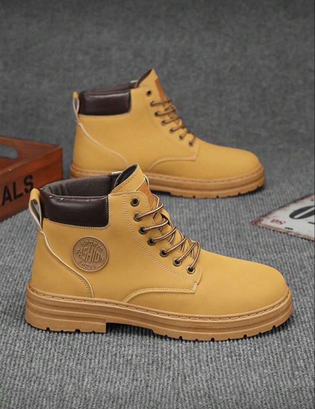 2025 New Wasp Boots High Top Work Boots British Style Men All Seasons With Or Without Thermal Lining, Plus Size Leather Boots - Casual Work Boots With Hidden Height Increase 2000s Style Streetwear