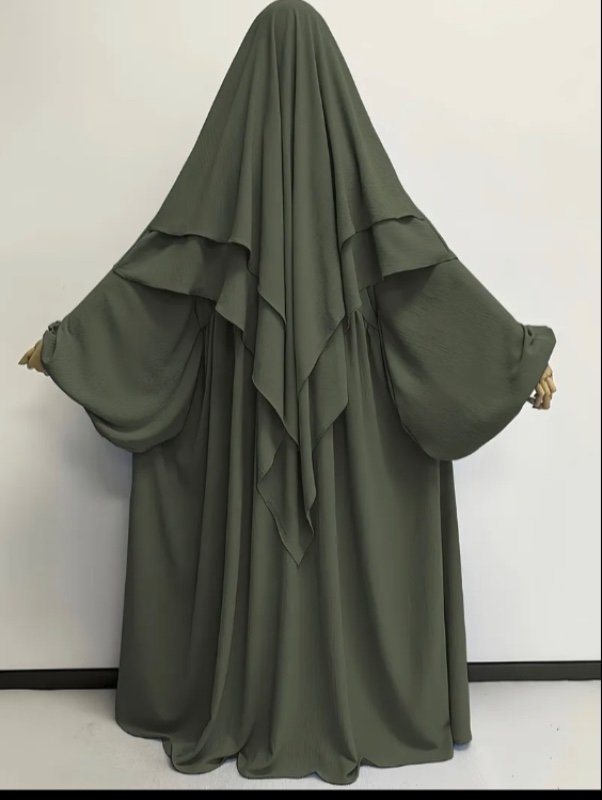 Ensemble de Hijabs Doubles Couches Doux Unis avec Foulard + Robe Musulmane