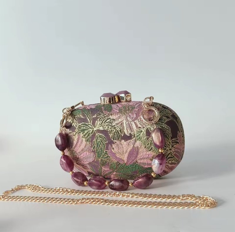 Sac à main de soirée en tissu