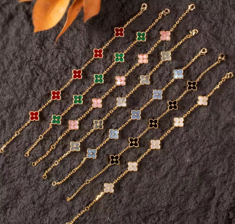 Bracelet trèfle plaqué or pour femmes, bracelet trèfle porte-bonheur à feuilles de fleurs, bijoux tendance