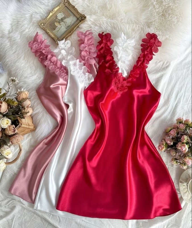 Pyjama 3 pièces élégant et romantique pour adolescente