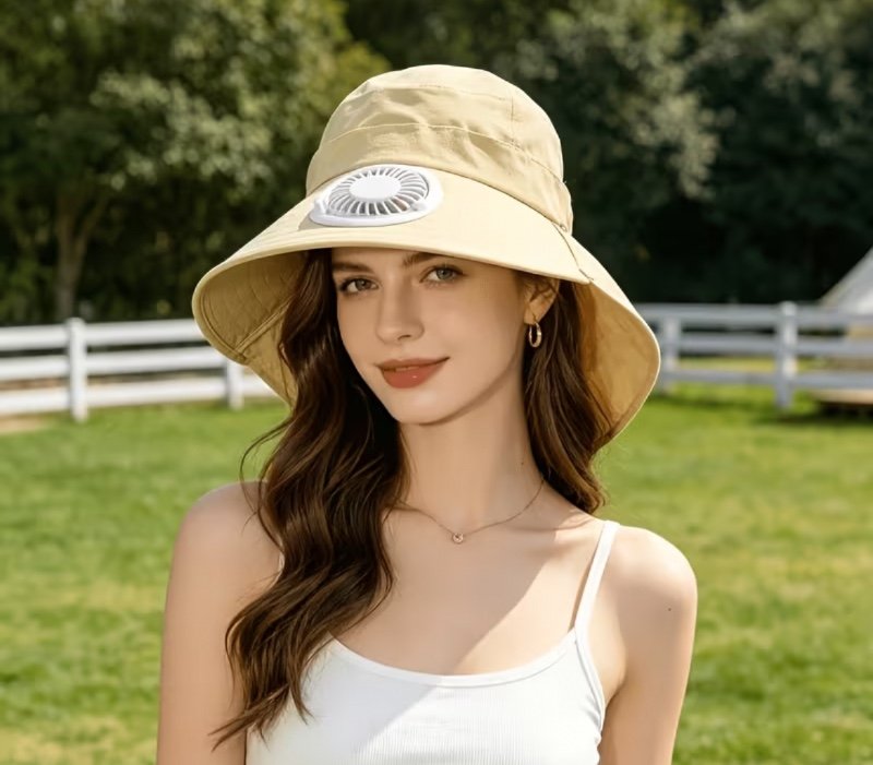 1pc Chapeau de soleil élégant pour femme avec un ventilateur rechargeable par USB et trois vitesses de vent réglables.  chapeau décontracté d'extérieur à la mode est disponible en version longue et convient aux hommes et aux femmes,  qui en fait un articl