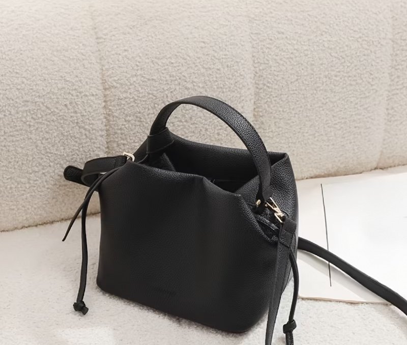 Sac Tote Minimaliste Polyvalent et Élégant à Fermeture à Cordon, Options Durables en Plusieurs Couleurs, Sac Bandoulière ou à Main