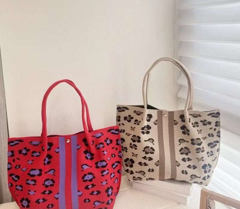 Nouveau sac fourre-tout à bandoulière tricoté à rayures verticales et imprimé léopard, sac de courses durable de grande capacité