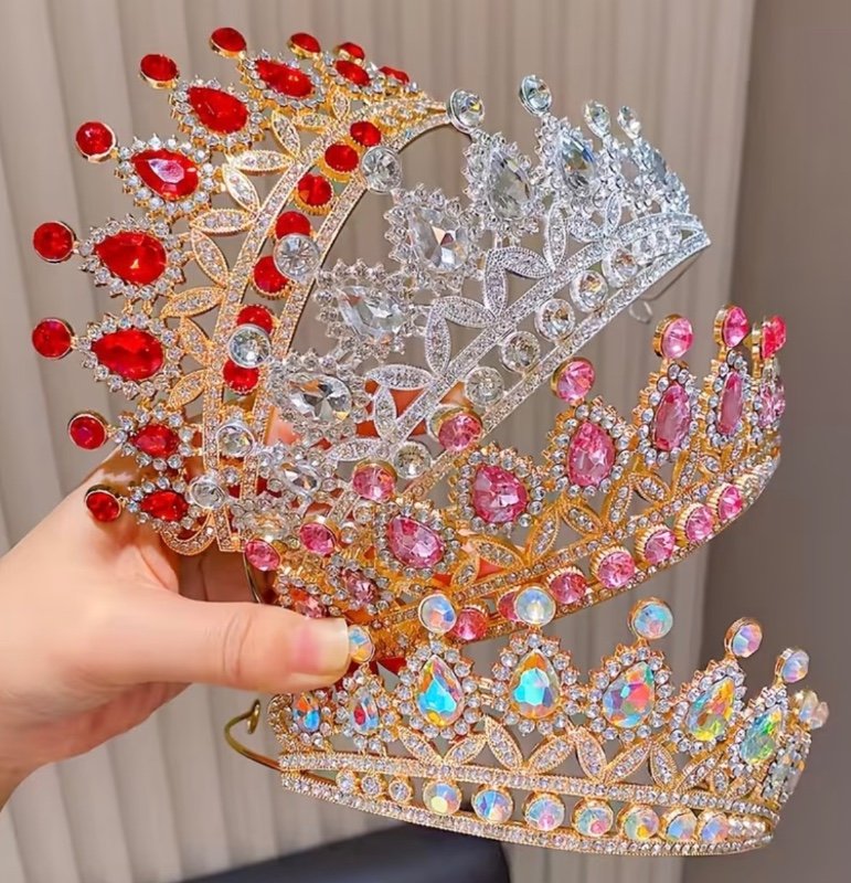 1 pièce Couronne multicolore, convient pour les fêtes d'anniversaire, une couronne de mariée tendance de luxe léger pour mariage, une couronne mignonne, un excellent choix pour un cadeau d'anniversaire