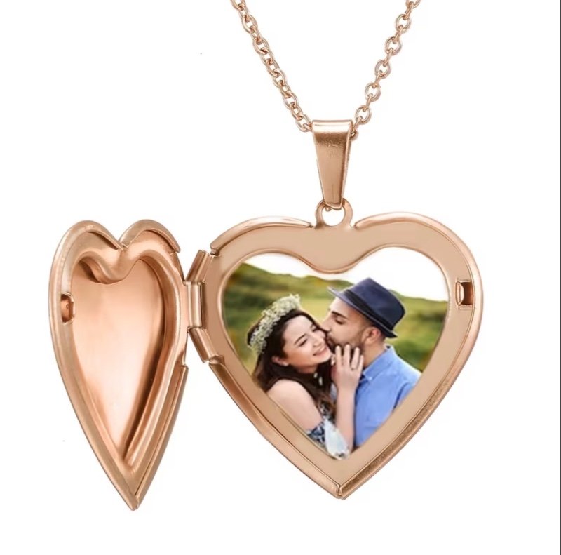 Pendentif en forme de cœur personnalisable avec photo