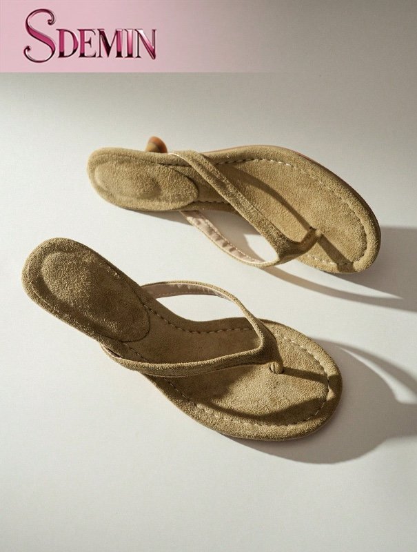 SDEMIN Chaussons d'été pour femmes, couleur unie, chaussures de vacances élégantes, sandales de plage décontractées à talons hauts, chaussures à enfiler à la mode pour robe