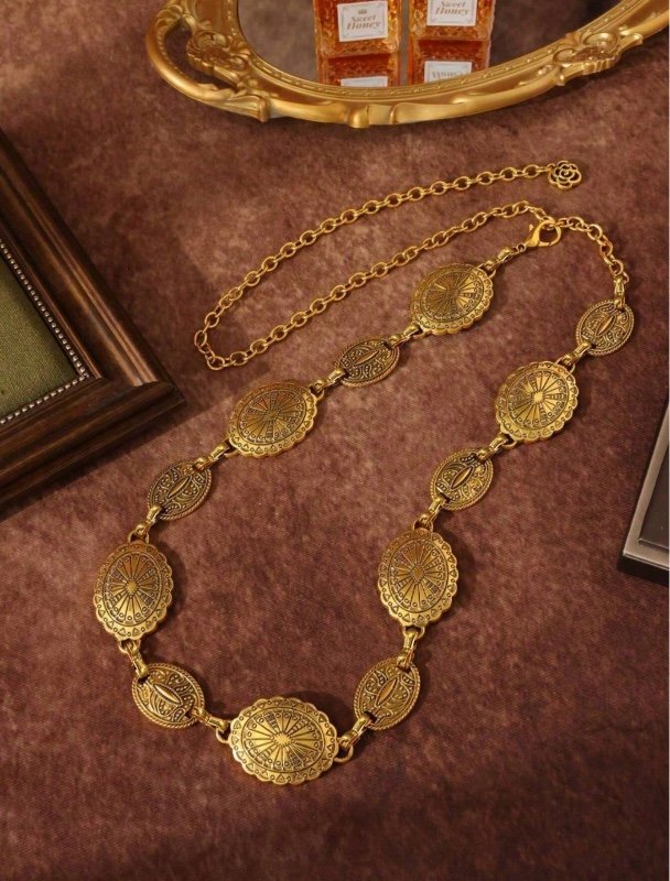 1 pièce Vintage à la mode Chaîne de taille florale en métal vieillie, Ceinture polyvalente de style bohème, Convient pour le port quotidien et les tenues de fête des femmes