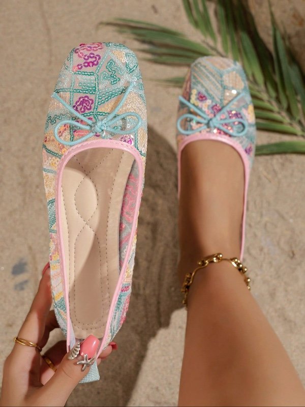 Nouvelles chaussures polyvalentes antidérapantes pour les trajets quotidiens, la plage et les fêtes.