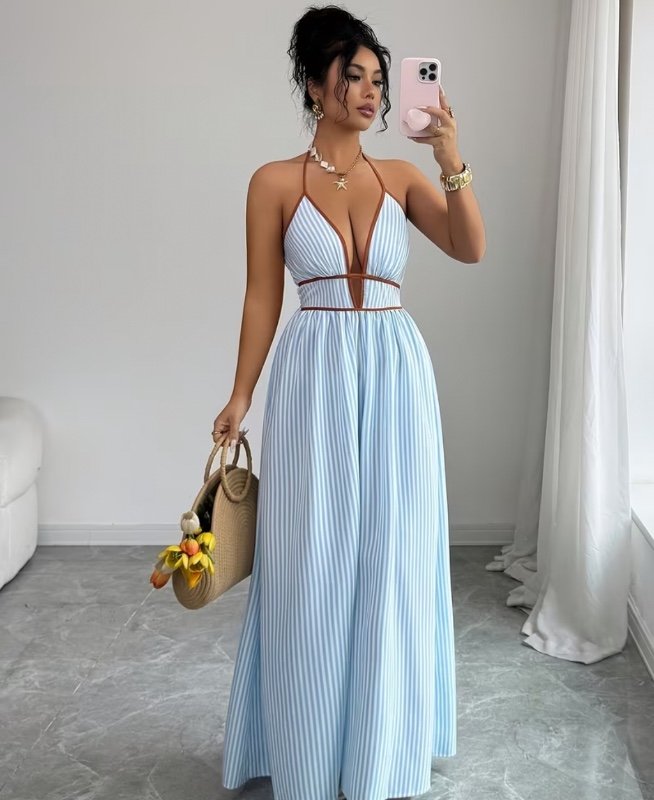 Nouvelle robe d'été rayée pour femme, style vacances, avec un décolleté plongeant et des bretelles sexy.