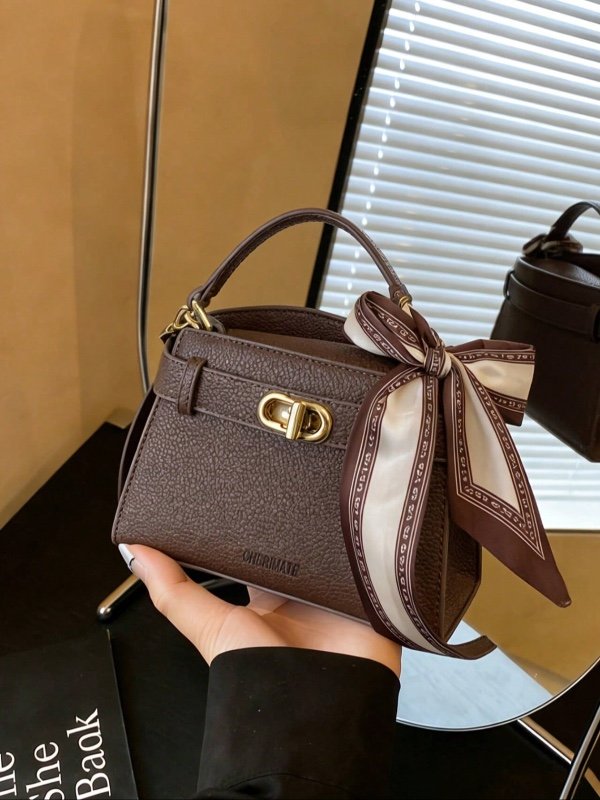 Petit sac à main décontracté pour femme, tendance et polyvalent, de couleur unie